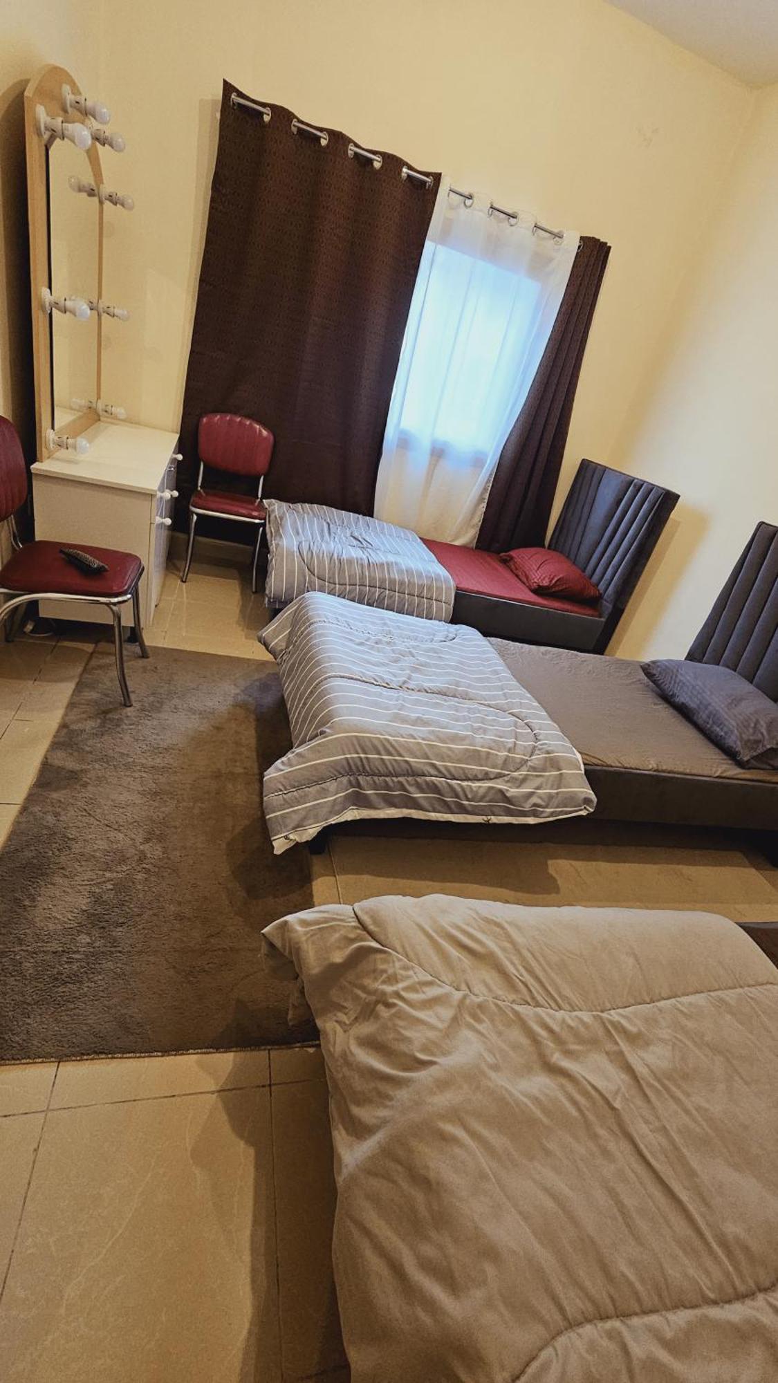 Paradiso Backpackers Nest Abu Dhabi Luaran gambar